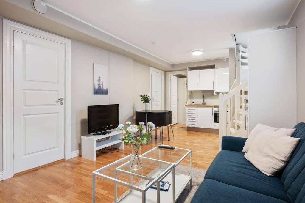 New! Modern City Apt: Central W/ Private Entrence Bergen Esterno foto